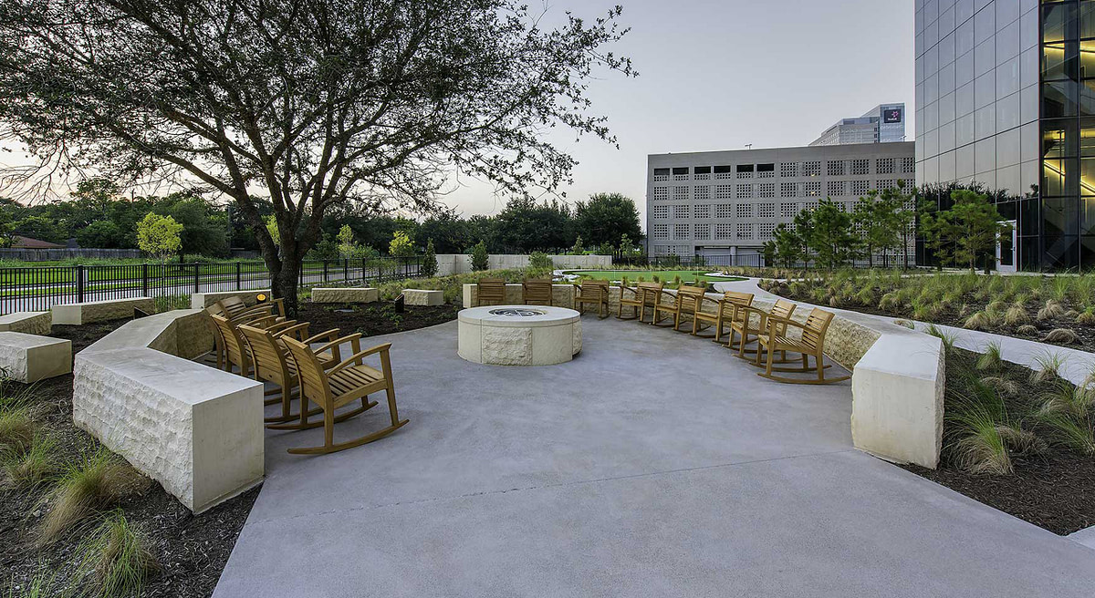 Phillips 66 Corporate Headquarters outdoor landscaping